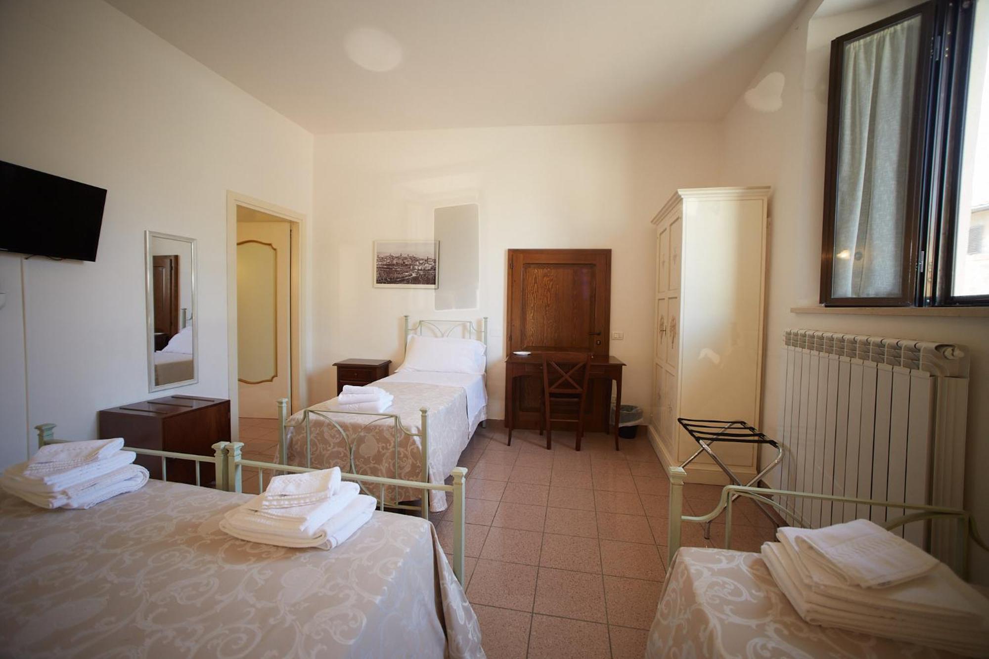 Il Monastero Di Bevagna Bed and Breakfast Εξωτερικό φωτογραφία