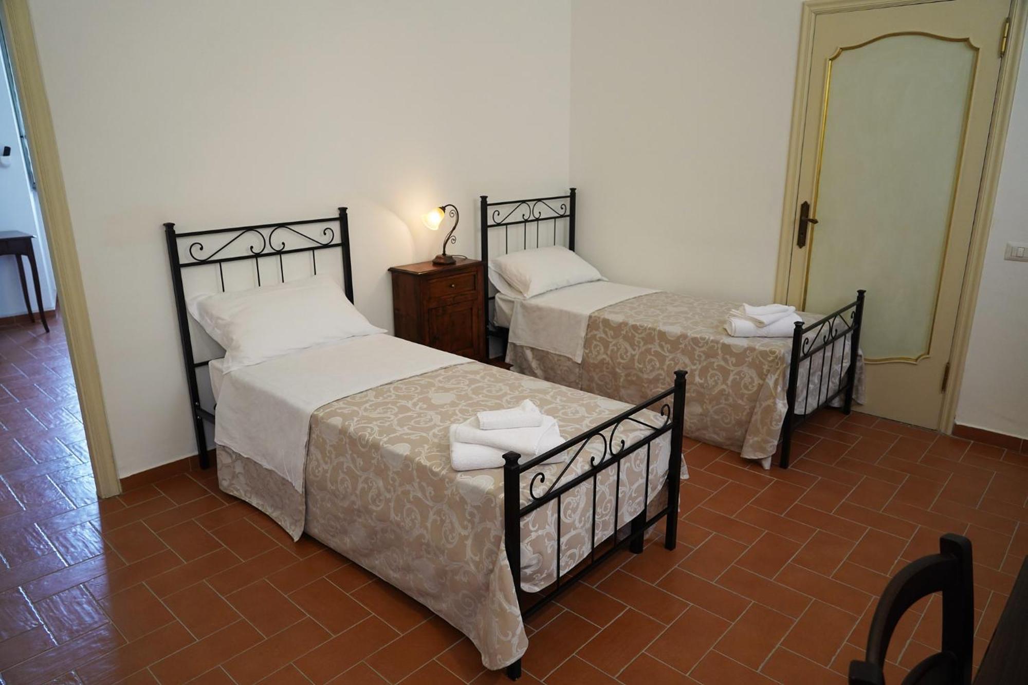 Il Monastero Di Bevagna Bed and Breakfast Εξωτερικό φωτογραφία