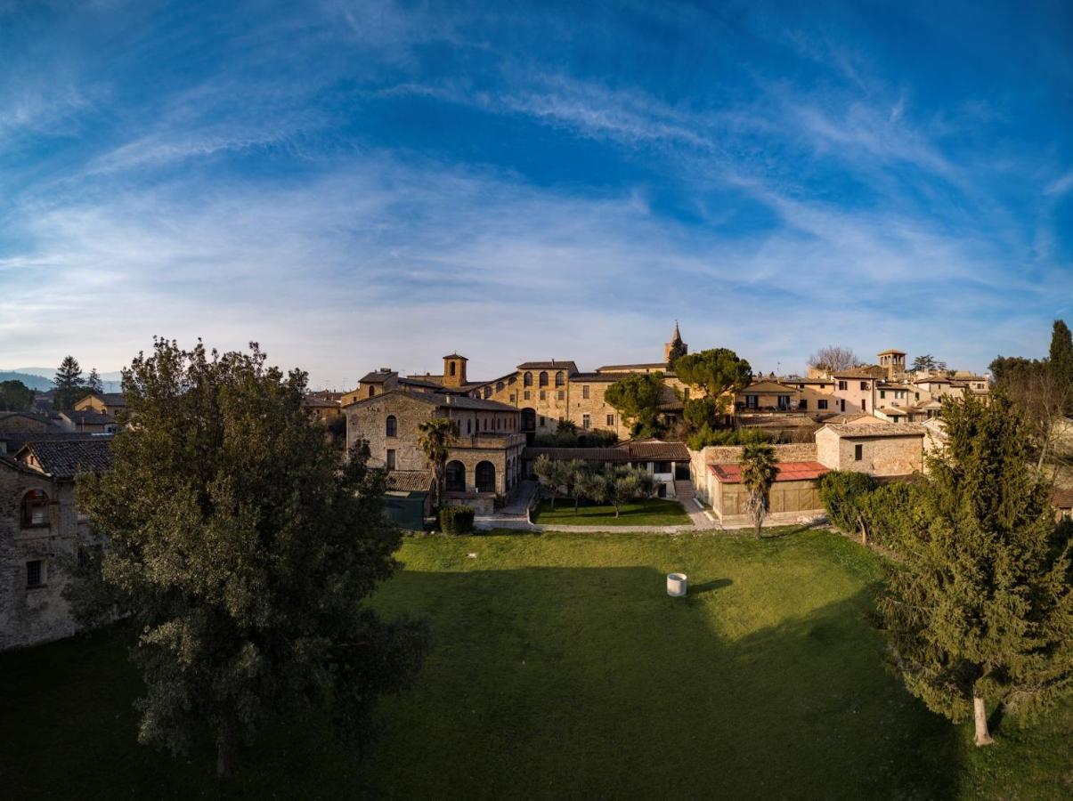 Il Monastero Di Bevagna Bed and Breakfast Εξωτερικό φωτογραφία